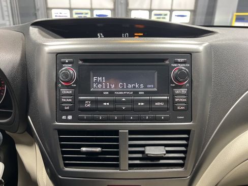 Used 2011 Subaru Impreza Outback Sport AWD/4WD image 22