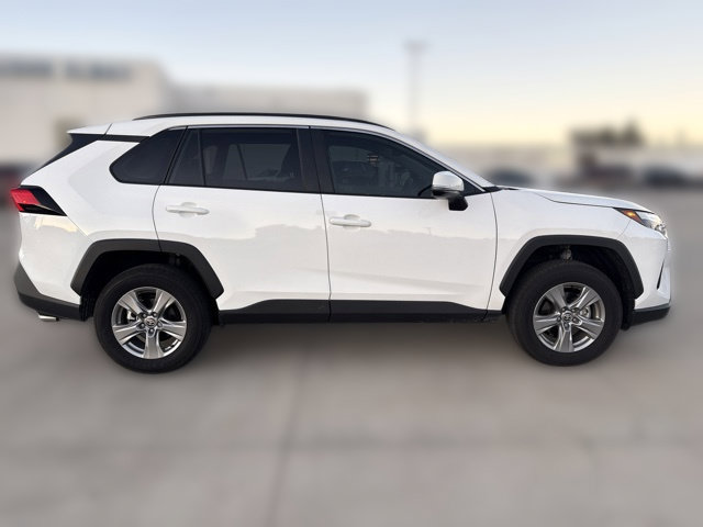 Used 2024 Toyota RAV4 XLE AWD/4WD image 6