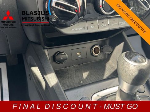 Used 2023 Hyundai Kona SEL w/ Cargo Package image 25