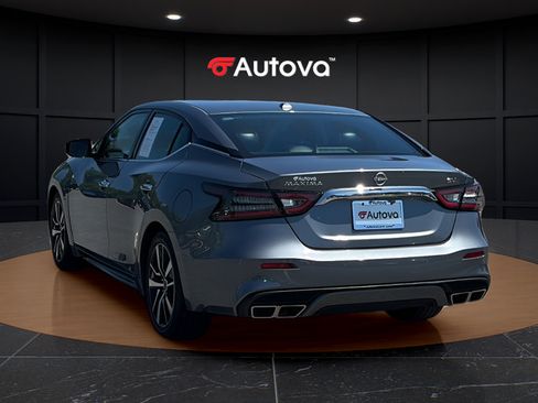 Used 2023 Nissan Maxima SV w/ Floor Mat Group FWD image 3