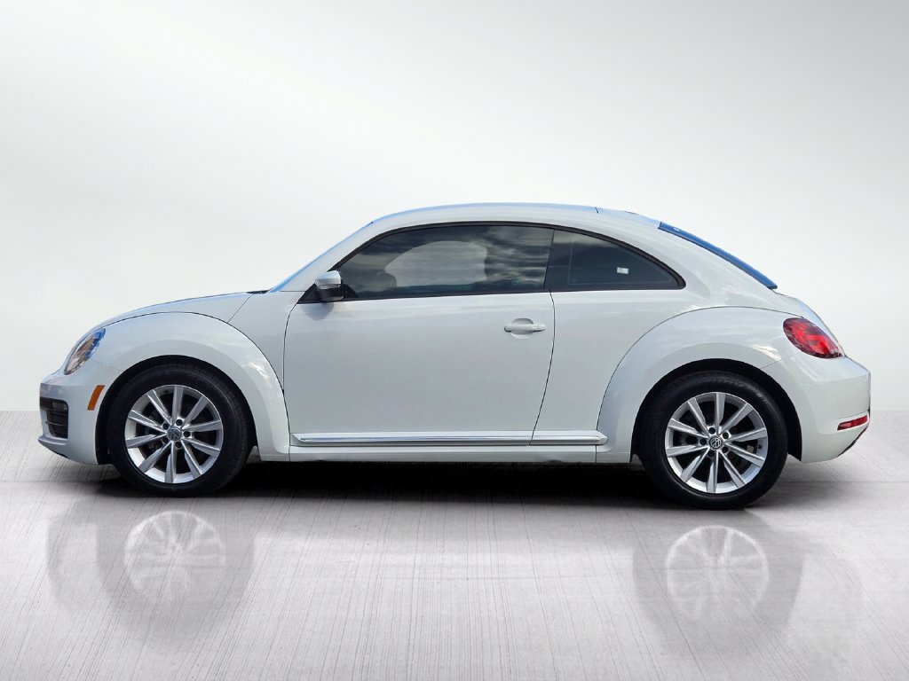 Used 2018 Volkswagen Beetle 2.0T S FWD image 8