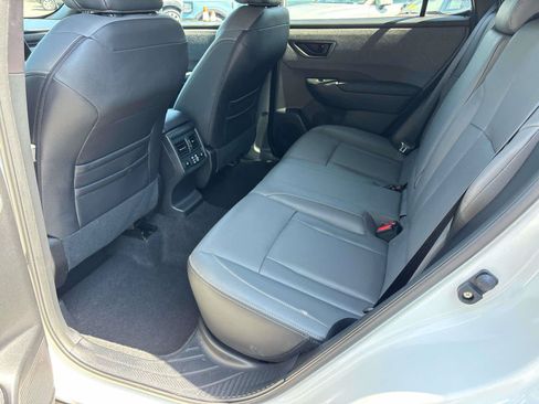 Used 2026 Subaru Outback Limited AWD/4WD image 10