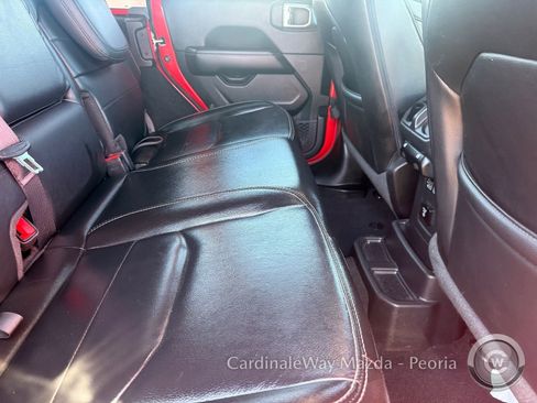 Used 2021 Jeep Wrangler Unlimited Sahara w/ Cold Weather Group image 30