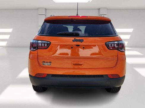 New 2026 Jeep Compass Latitude AWD/4WD image 4