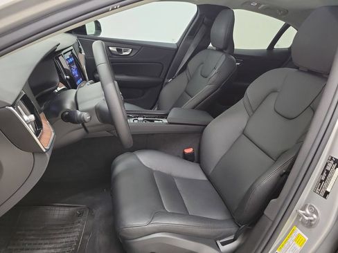 New 2025 Volvo S60 B5 Plus w/ Protection Package Premier FWD image 17