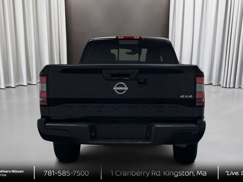 Certified 2025 Nissan Frontier SV AWD/4WD image 6
