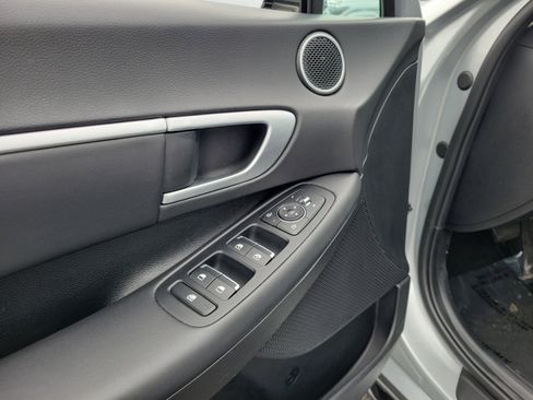 Used 2025 Hyundai Sonata SEL FWD image 18