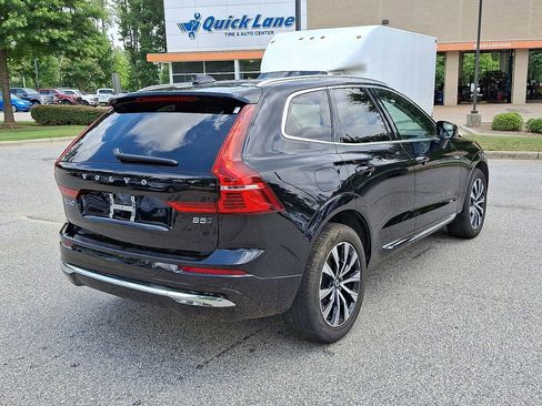 Used 2023 Volvo XC60 B5 Plus image 6