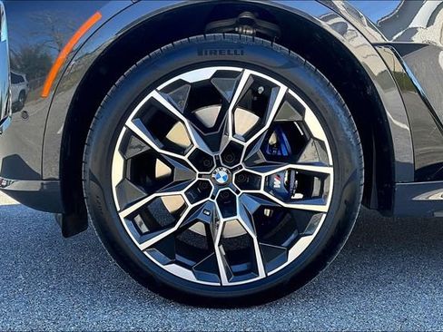 Used 2026 BMW X7 xDrive40i w/ Executive Package image 35