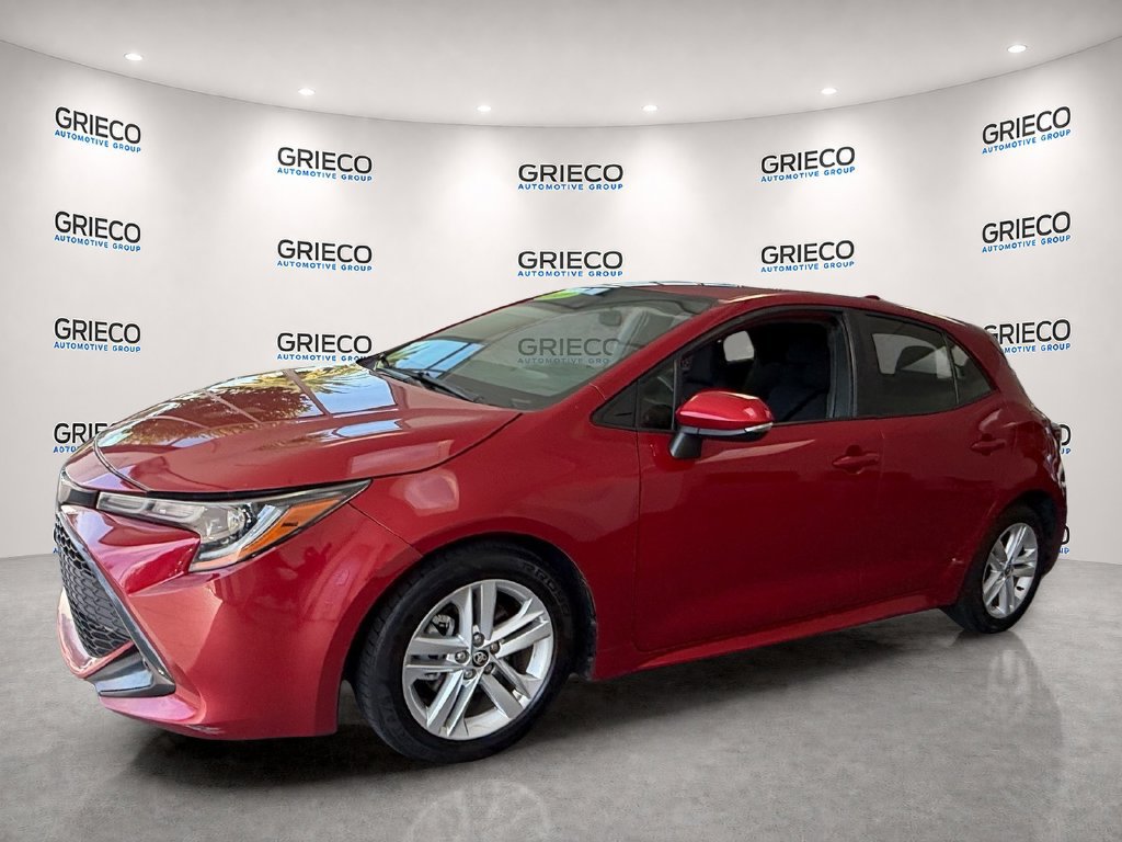 Used 2021 Toyota Corolla SE FWD image 3