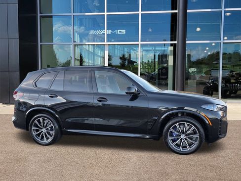 Used 2026 BMW X5 M60i image 4