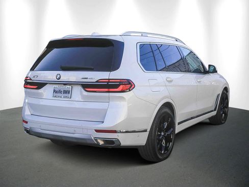 Certified 2023 BMW X7 xDrive40i w/ Premium Package image 6