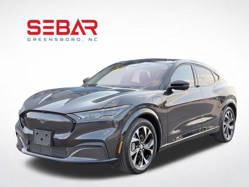 Used 2021 Ford Mustang Mach-E Premium AWD/4WD image 18