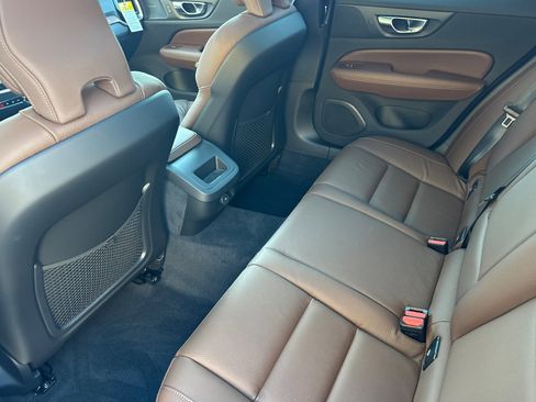 New 2026 Volvo V60 B5 Cross Country Plus image 10