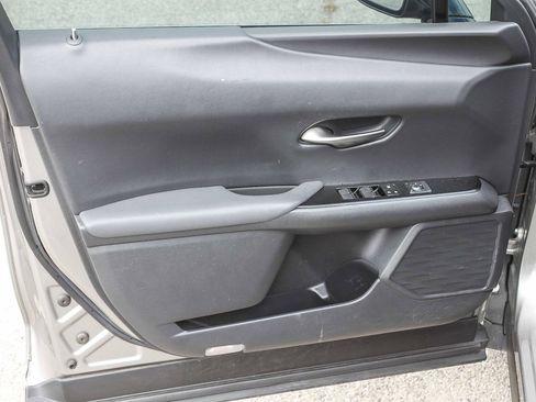 Used 2019 Lexus UX 200 F Sport w/ F Sport Premium Package image 20