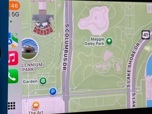 New 2025 Volkswagen Taos SE image 33