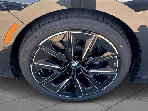 New 2026 BMW i7 eDrive50 image 11