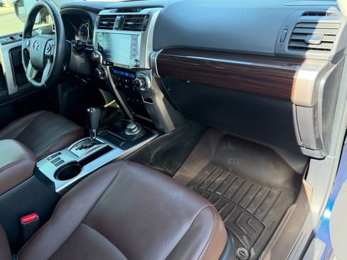 Used 2023 Toyota 4Runner Limited AWD/4WD image 11