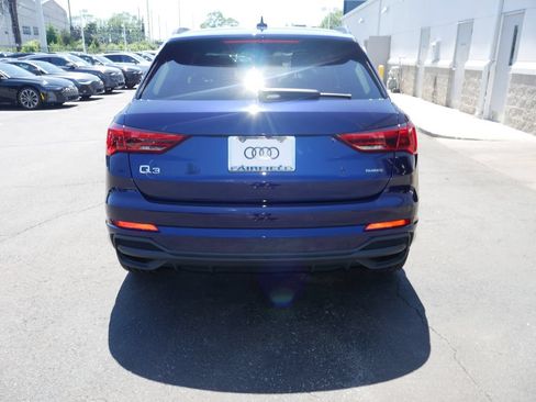 Used 2023 Audi Q3 2.0T Premium Plus w/ Premium Plus Package AWD/4WD image 7