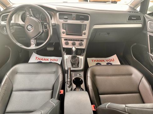 Used 2017 Volkswagen Golf Wolfsburg Edition image 13