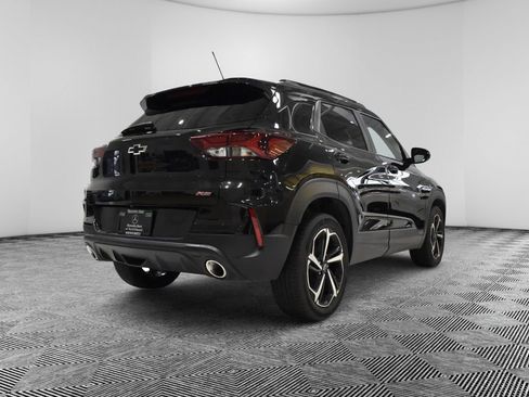 Used 2023 Chevrolet TrailBlazer RS w/ Convenience Package image 5