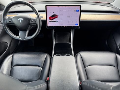 Used 2019 Tesla Model 3 Standard Range Plus image 21
