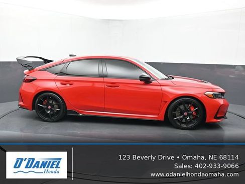 Used 2025 Honda Civic Type R image 7