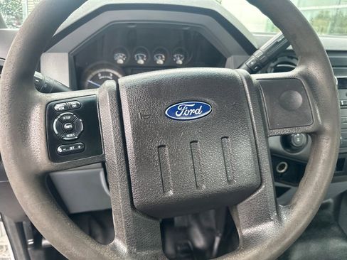 Used 2014 Ford F250 XL w/ Power Equipment Group image 14