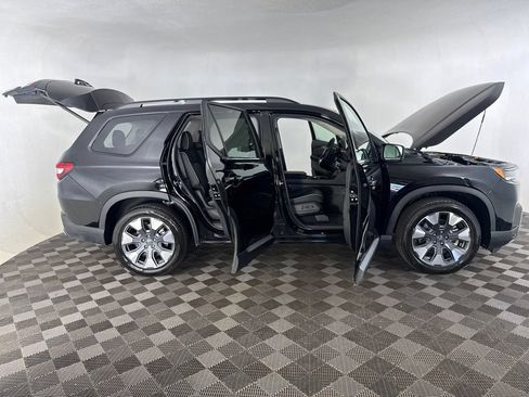 Used 2026 Honda Pilot Elite image 14