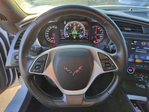 Used 2019 Chevrolet Corvette Stingray Coupe w/ 1LT image 16