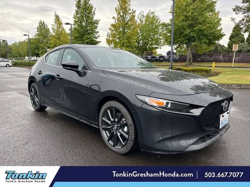 Used 2024 MAZDA MAZDA3 s FWD image 1