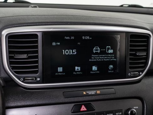 Used 2020 Kia Sportage S w/ S Sunroof Package image 17