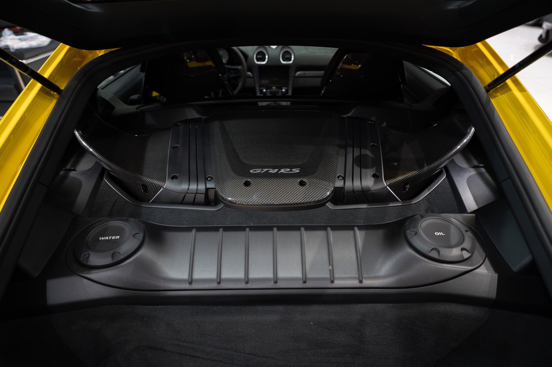Used 2024 Porsche 718 Cayman GT4 RS RWD image 51