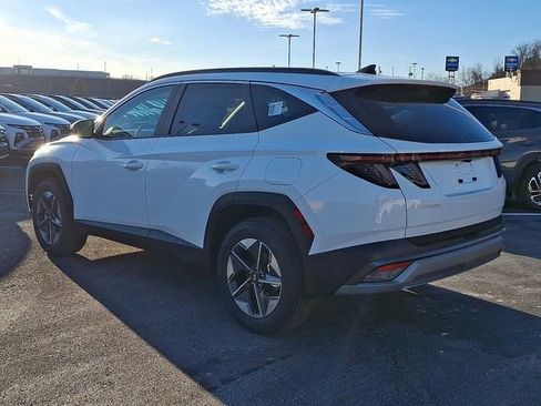 New 2026 Hyundai Tucson SEL image 3