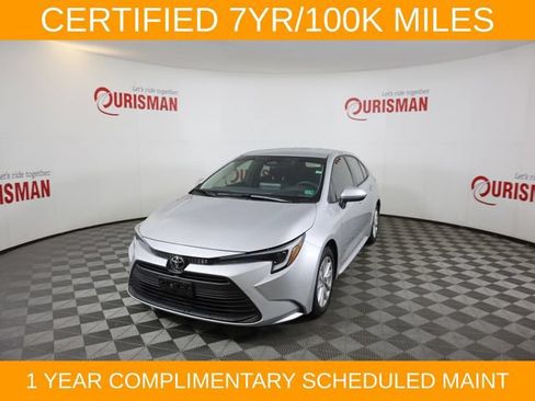 Used 2026 Toyota Corolla LE w/ LE Premium Package FWD image 2
