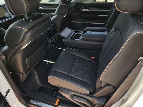 New 2026 Jeep Grand Wagoneer L Summit AWD/4WD image 14