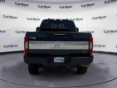 Used 2020 Ford F250 Platinum w/ FX4 Off-Road Package AWD/4WD image 4