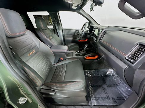 Used 2023 Nissan Frontier Pro-X w/ Pro Convenience Package image 12