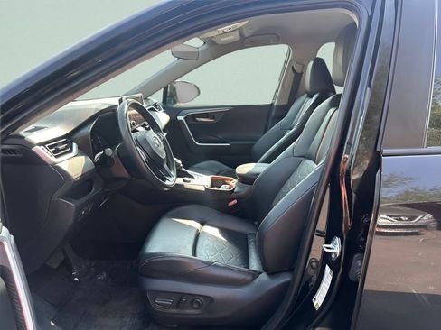 Used 2024 Toyota RAV4 Adventure AWD/4WD image 18
