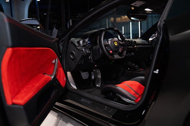 Used 2017 Ferrari F12 Berlinetta RWD image 6