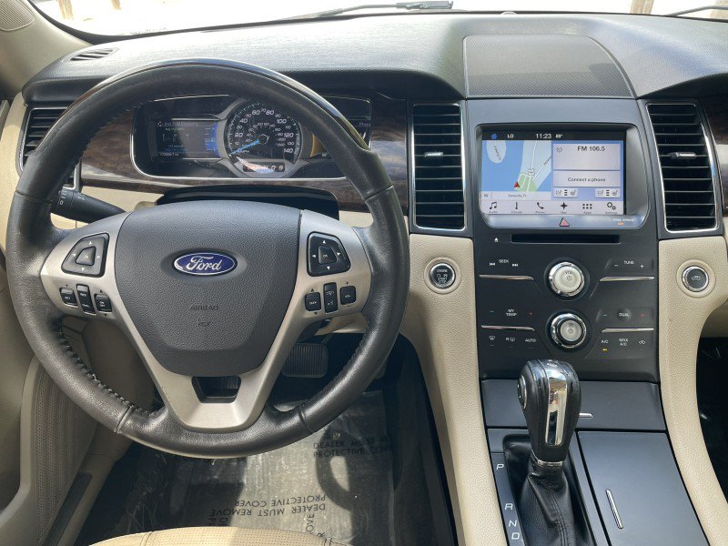 Used 2016 Ford Taurus Limited FWD image 13