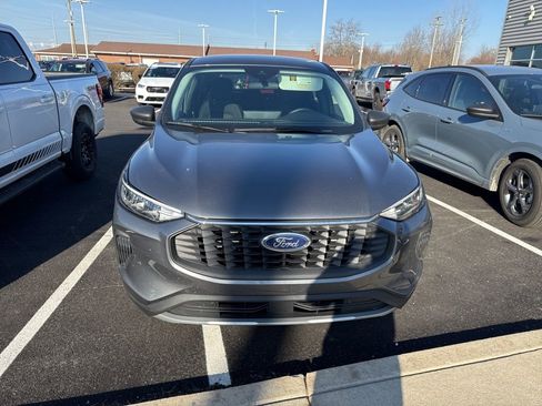 Used 2025 Ford Escape Active w/ Tech Pack #1 image 2