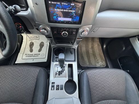 Used 2011 Toyota 4Runner SR5 RWD image 17