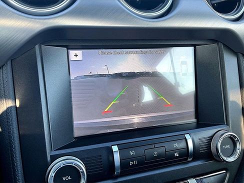 Used 2019 Ford Mustang GT Premium image 2