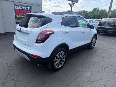Used 2018 Buick Encore Essence AWD/4WD image 6
