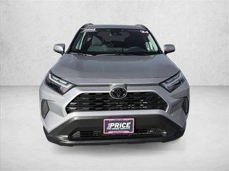 Used 2024 Toyota RAV4 XLE video 2