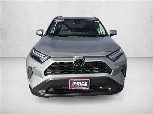 Used 2024 Toyota RAV4 XLE image 2