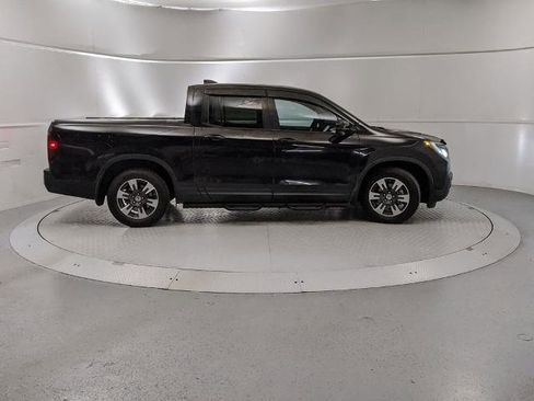 Used 2019 Honda Ridgeline RTL-T image 2
