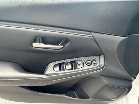 Certified 2024 Nissan Sentra SV w/ All-Weather Package FWD image 18