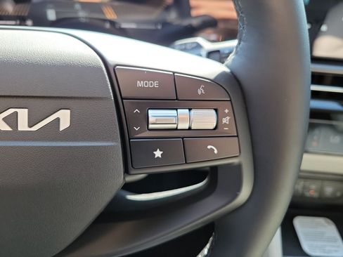 New 2026 Kia Sportage EX FWD image 27